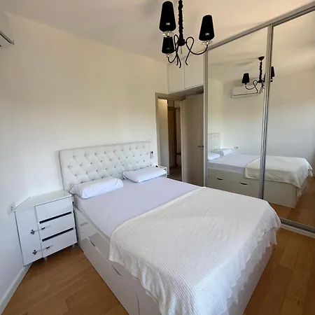 Lux Apartamento *